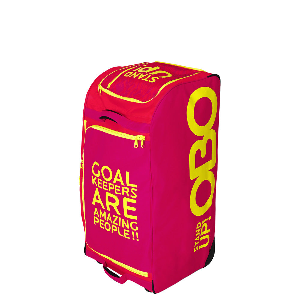 Stand-Up Wheelie Bag